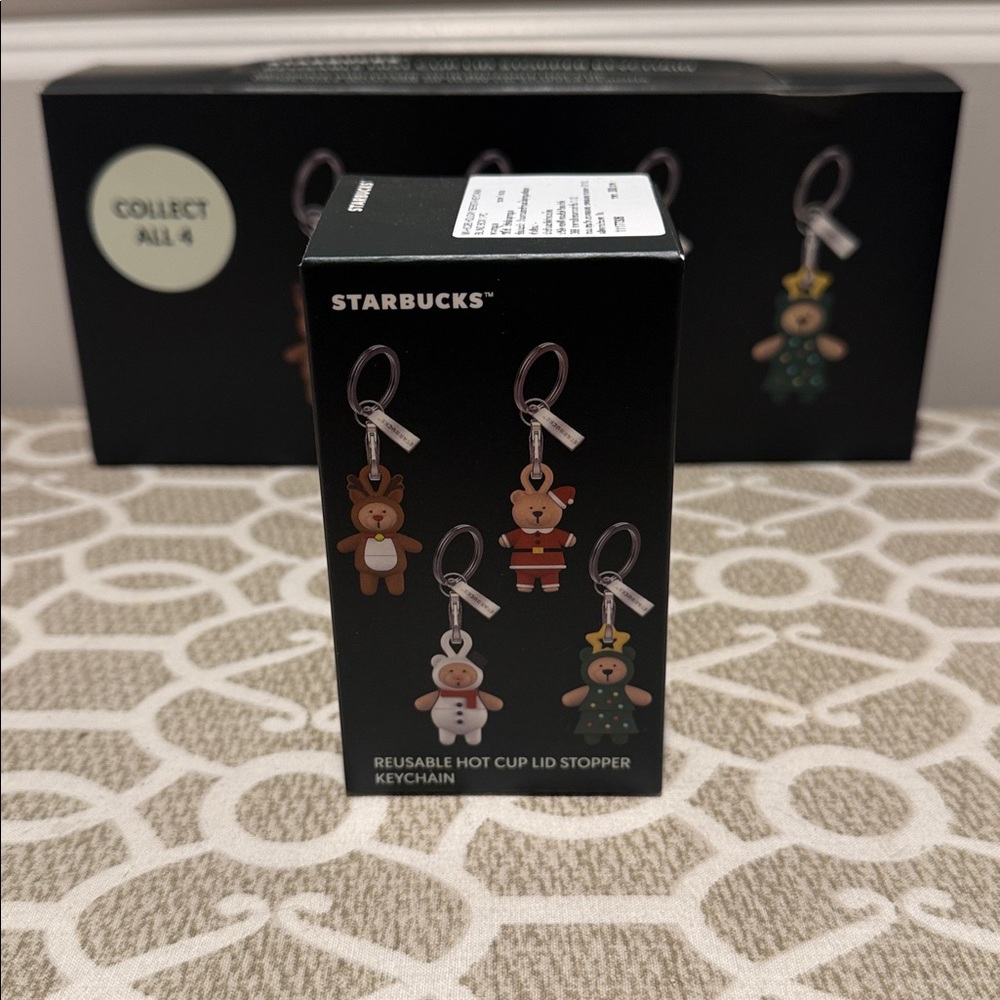 💚NWT🐻Starbucks 2025 Holiday Mystery Bearista Bear Hot Cup Lid Stopper Keychain